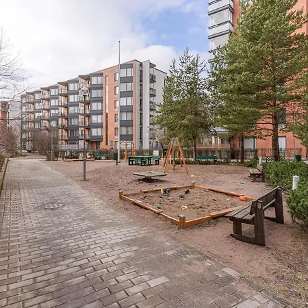 Modern Seaside - Metro & Market Nearby Apartment Helsinki