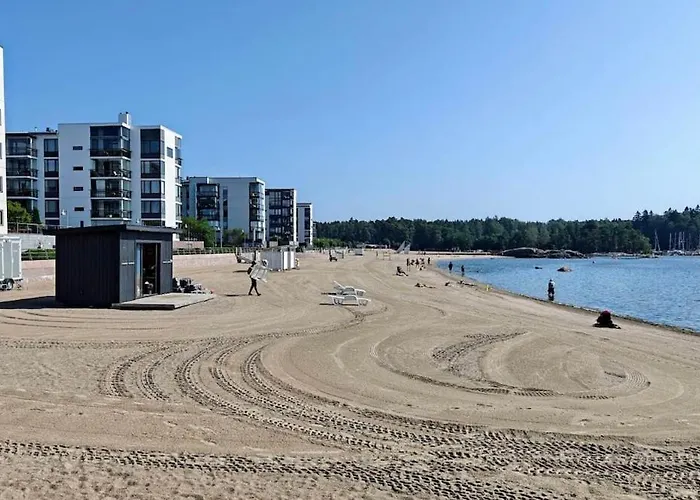 Modern Seaside - Metro & Market Nearby هلسنكي