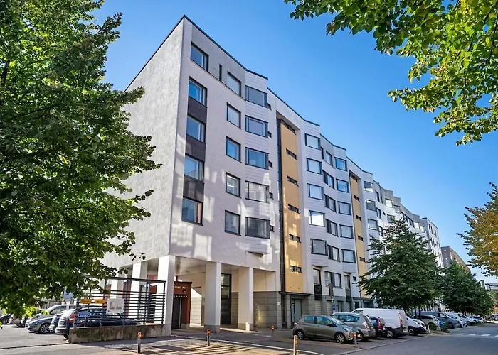 Modern Seaside - Metro & Market Nearby 公寓 赫尔辛基