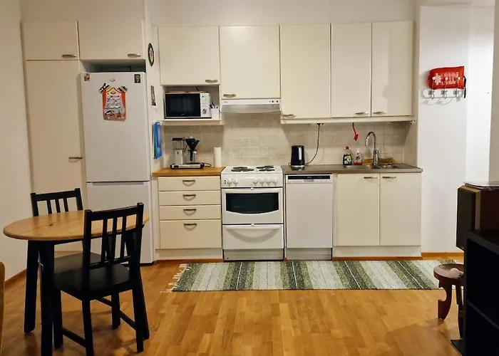 Modern Seaside - Metro & Market Nearby アパート ヘルシンキ